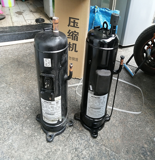 达拉特中央空调压缩机的更换维修